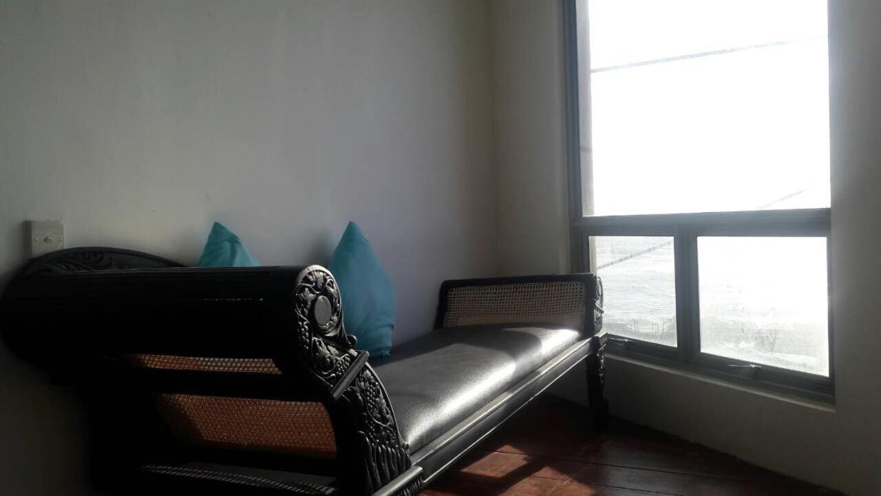 Sea View Hotel Colombo Exteriör bild